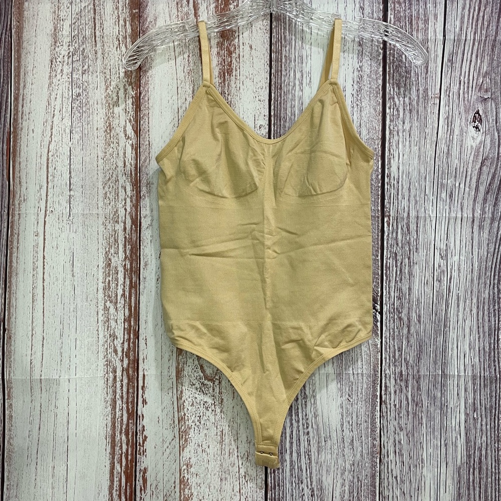 HeyShape Snatched Thong Bodysuit NWOT #5064